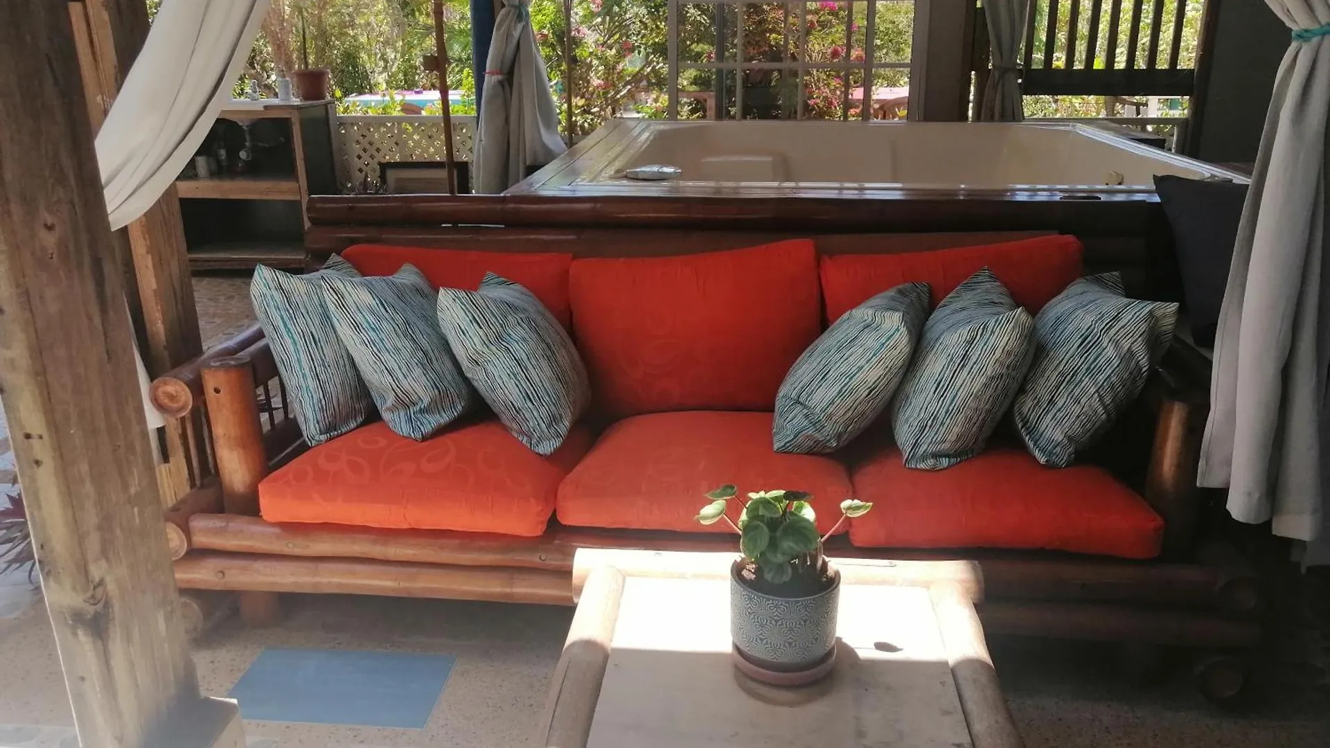 Casa Royal Palm Inn Сан-Андрес